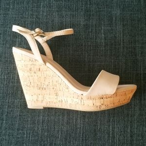Cream wedge cork sandals - 7.5
